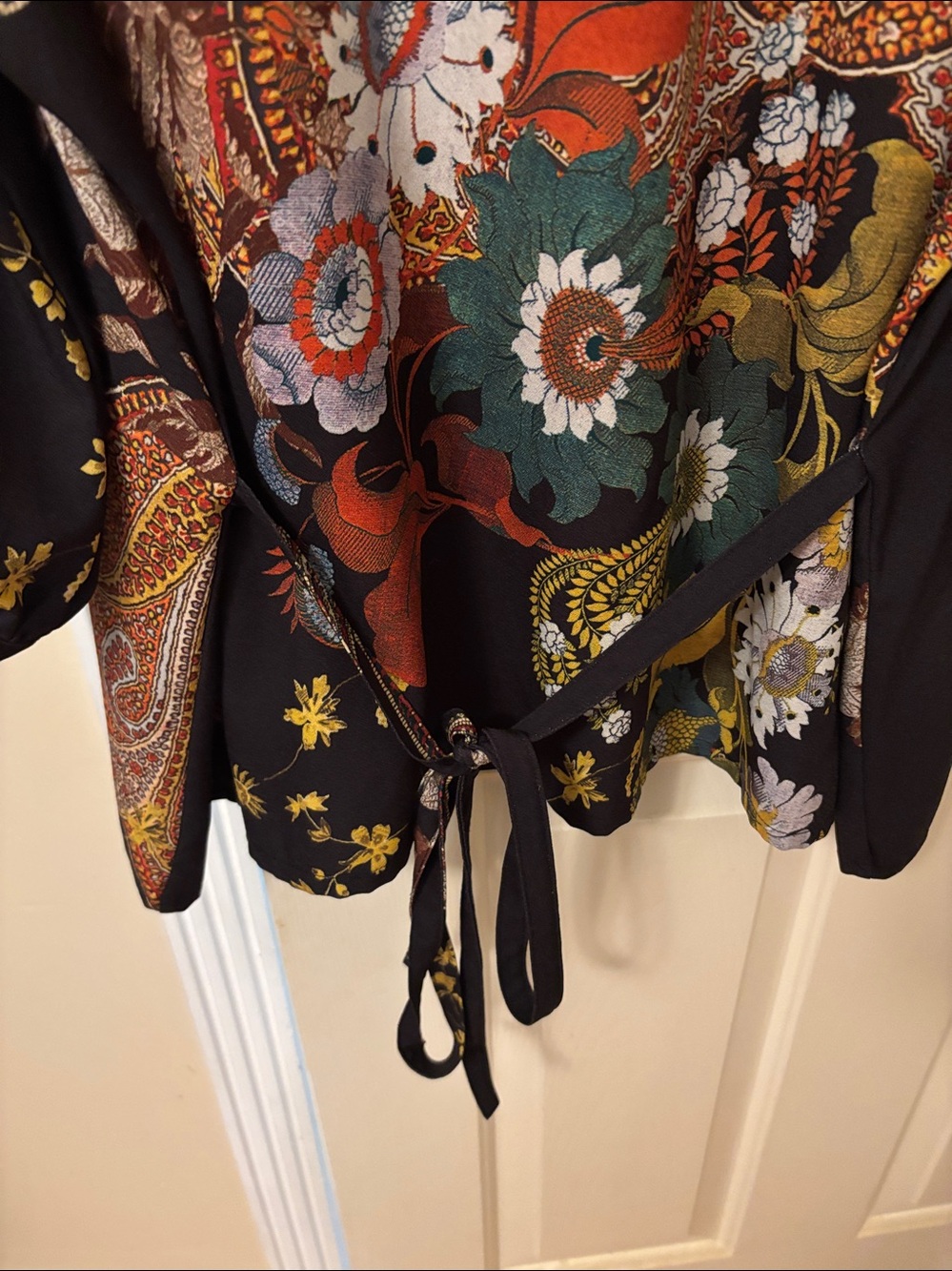 bryn Walker Black Floral Tie-Hem Blouse with Multicolor Sleeves - Picture 8 of 8